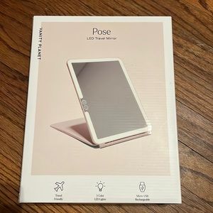 Vanity Planet travel mirror